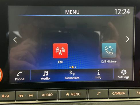 Used 2024 Nissan Altima 2.5 SV FWD image 43