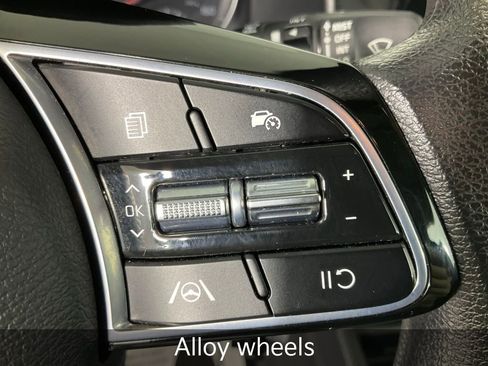 Certified 2023 Kia Forte LXS image 22