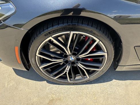 Used 2023 BMW 540i w/ M Sport Package RWD image 15