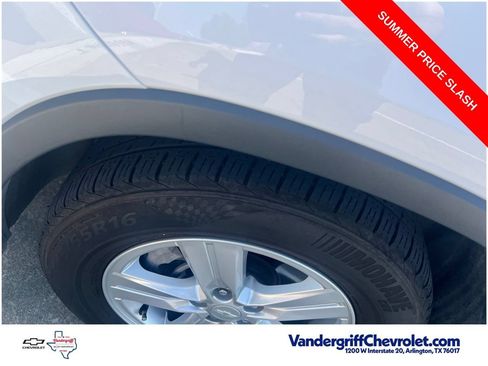 Used 2020 Chevrolet Trax LS FWD image 14