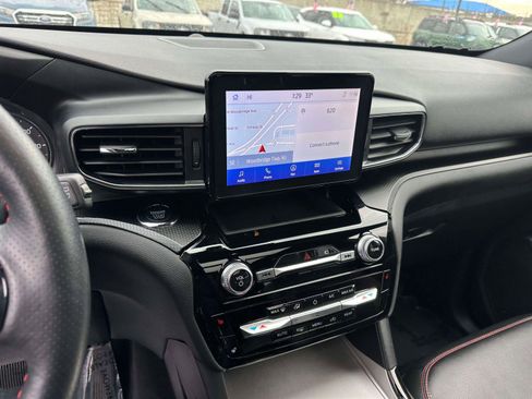 Used 2022 Ford Explorer ST-Line w/ Class IV Trailer Tow Package image 30