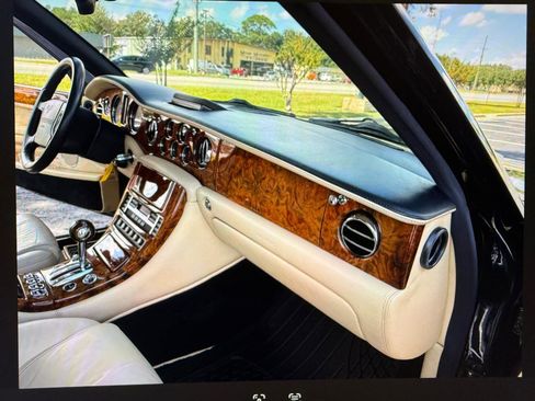 Used 2004 Bentley Arnage T RWD image 25