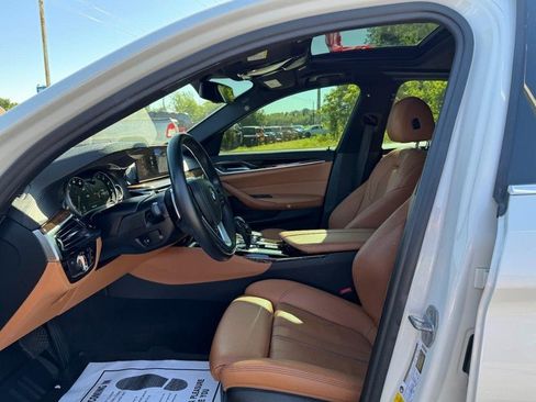 Used 2018 BMW 530i xDrive AWD/4WD image 19