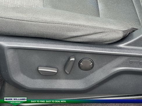 Used 2022 Ford F150 XLT w/ Equipment Group 302A High image 11