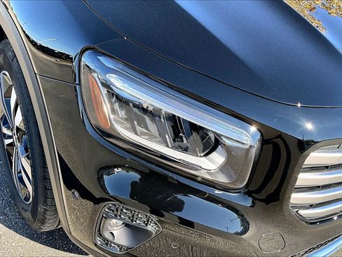 Used 2025 Mercedes-Benz GLB 250 image 26