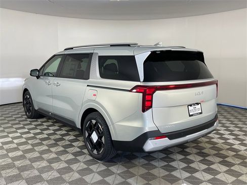 New 2026 Kia Carnival EX image 5