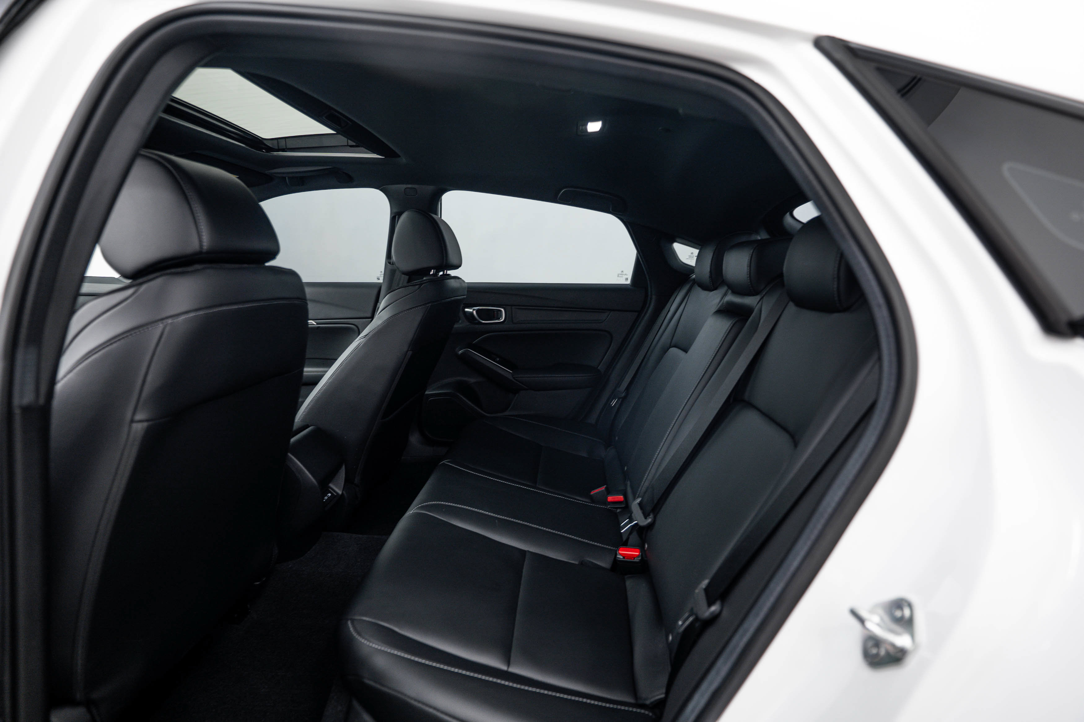 Used 2024 Acura Integra A-Spec w/ Technology Package FWD image 18