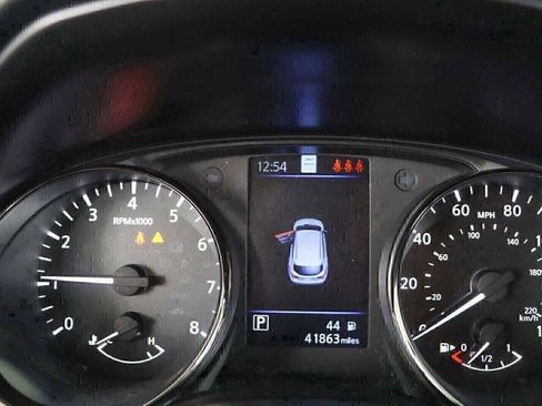 Used 2020 Nissan Rogue Sport SL image 15