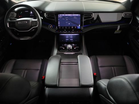 New 2026 Jeep Grand Wagoneer Summit AWD/4WD image 16