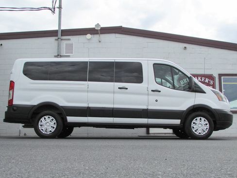 Used 2016 Ford Transit 350 XL RWD image 11