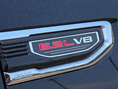 New 2026 GMC Sierra 1500 SLT w/ SLT Premium Plus Package AWD/4WD image 19