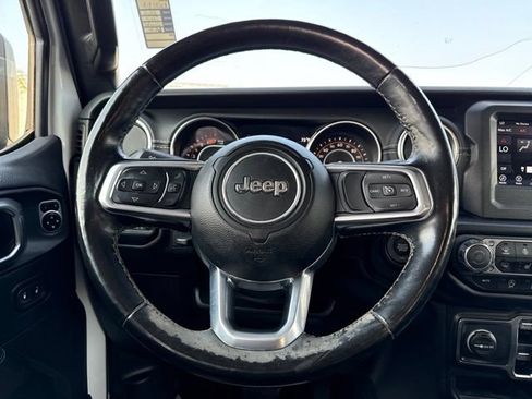 Used 2020 Jeep Wrangler Unlimited Sahara w/ LED Lighting Group AWD/4WD image 20