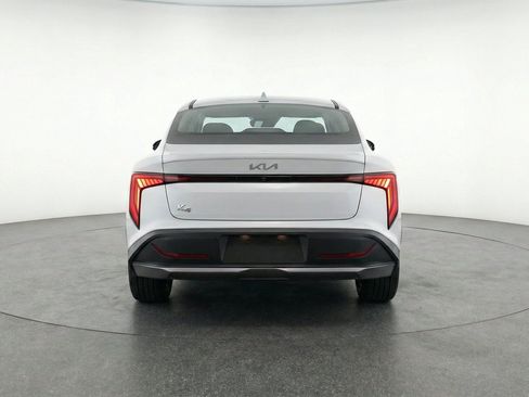 Used 2025 Kia K4 FWD image 7