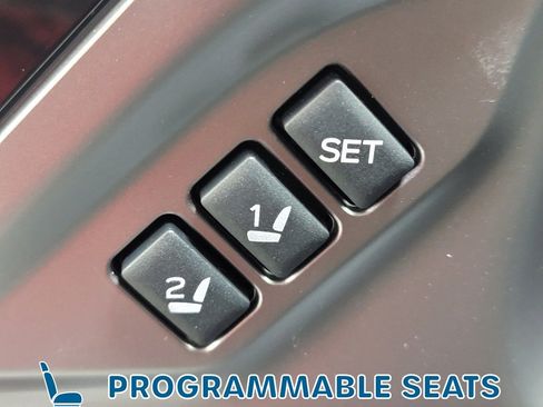 Used 2021 Subaru Outback Touring XT AWD/4WD image 29