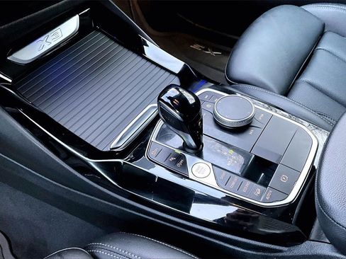 Used 2022 BMW X3 xDrive30i w/ Premium Package 2 image 17