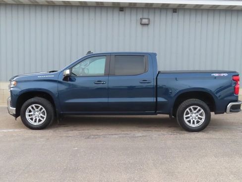 Used 2021 Chevrolet Silverado 1500 LT w/ Convenience Package II image 7