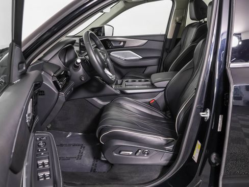 Used 2025 Acura MDX SH-AWD w/ Advance Package image 7