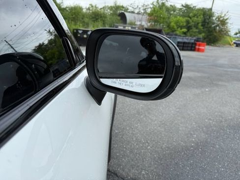 Used 2025 MINI Cooper S FWD image 21