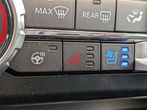 Certified 2026 Ford F250 Lariat w/ Black Appearance Package image 26