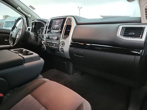 Used 2021 Nissan Titan SV w/ Accessory Utility Package AWD/4WD image 34