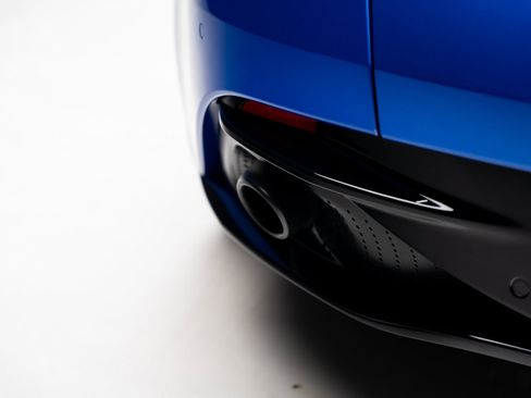 Used 2020 Aston Martin DB11 AMR image 34