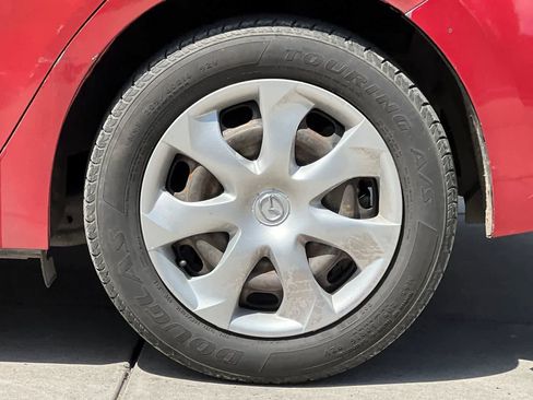 Used 2018 MAZDA MAZDA3 Sport FWD image 12