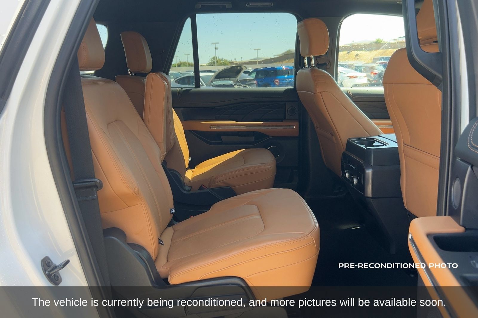 Used 2024 Ford Expedition Max Platinum AWD/4WD image 13