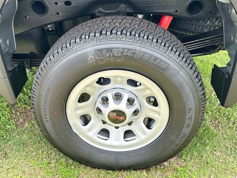 New 2025 GMC Sierra 2500 Pro w/ Convenience Package image 22