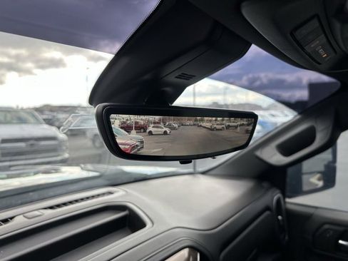 Used 2020 Chevrolet Silverado 3500 High Country w/ Z71 Off-Road Package image 16