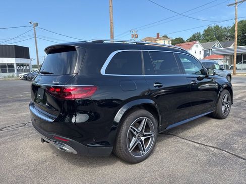 Certified 2025 Mercedes-Benz GLS 450 4MATIC image 7