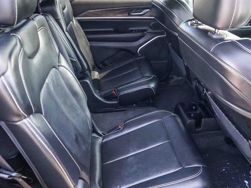 Used 2021 Jeep Grand Cherokee L Limited image 16