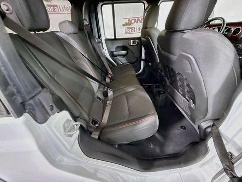 Used 2020 Jeep Gladiator Rubicon w/ LED Lighting Group AWD/4WD image 27