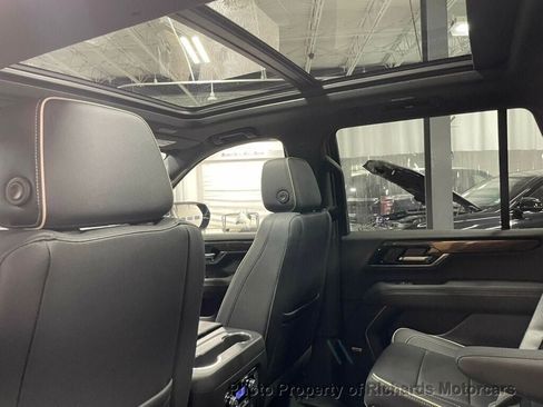 Used 2026 GMC Yukon Elevation image 21