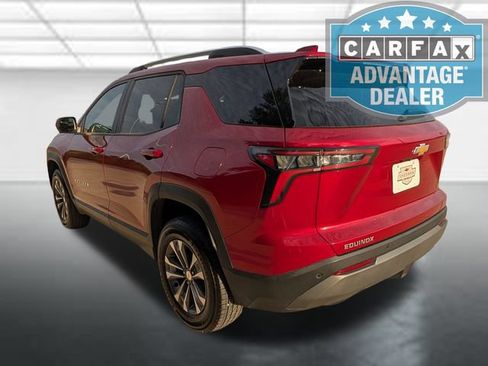 Certified 2025 Chevrolet Equinox LT w/ Convenience Package II FWD image 2