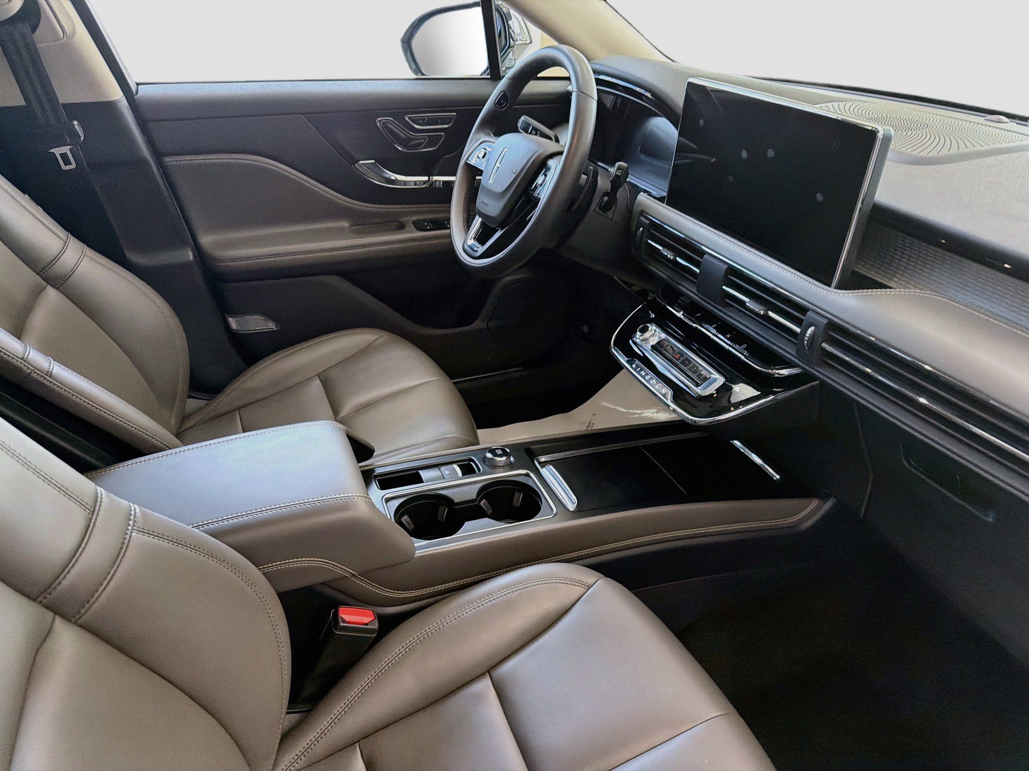 Certified 2023 Lincoln Corsair FWD image 28
