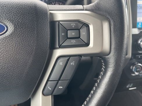 Used 2017 Ford F150 Lariat image 19