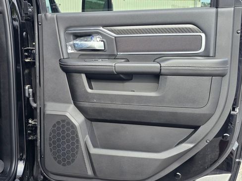 New 2026 RAM 3500 Big Horn AWD/4WD image 39