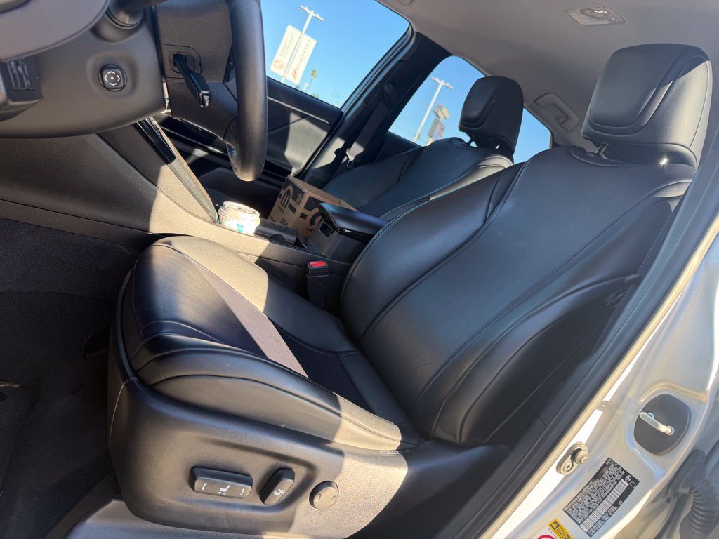 Used 2016 Toyota Mirai FWD image 4