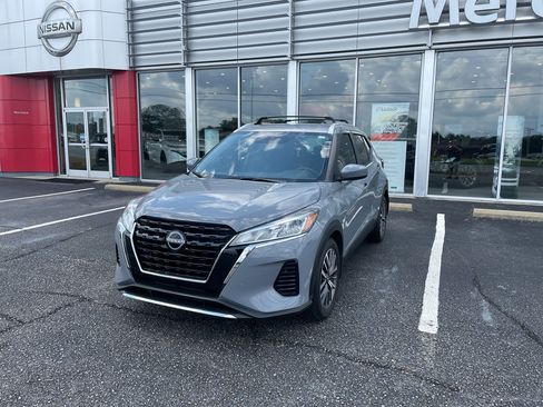 Certified 2024 Nissan Kicks SV w/ Interior Electronics Package image 5