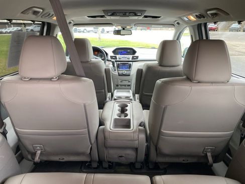 Used 2015 Honda Odyssey Touring image 20