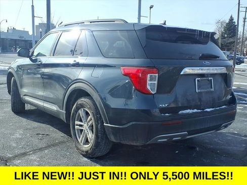 Used 2023 Ford Explorer XLT w/ Equipment Group 202A image 7