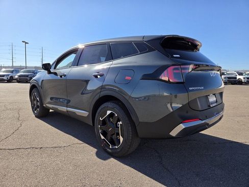 New 2026 Kia Sportage S image 4