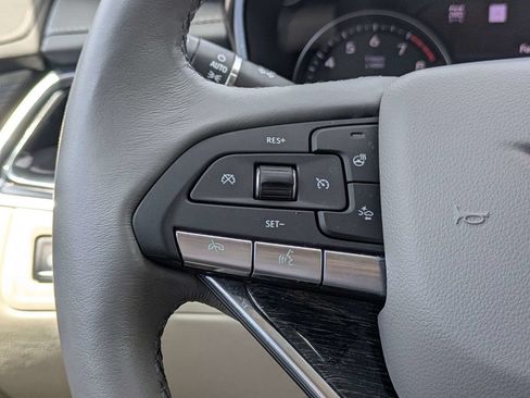 Used 2022 Cadillac XT6 Premium Luxury w/ Technology Package AWD/4WD image 29