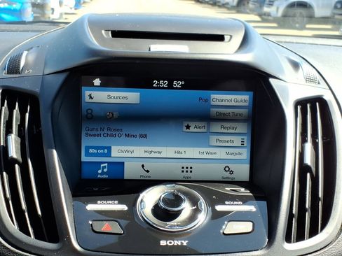 Used 2017 Ford Escape Titanium image 17