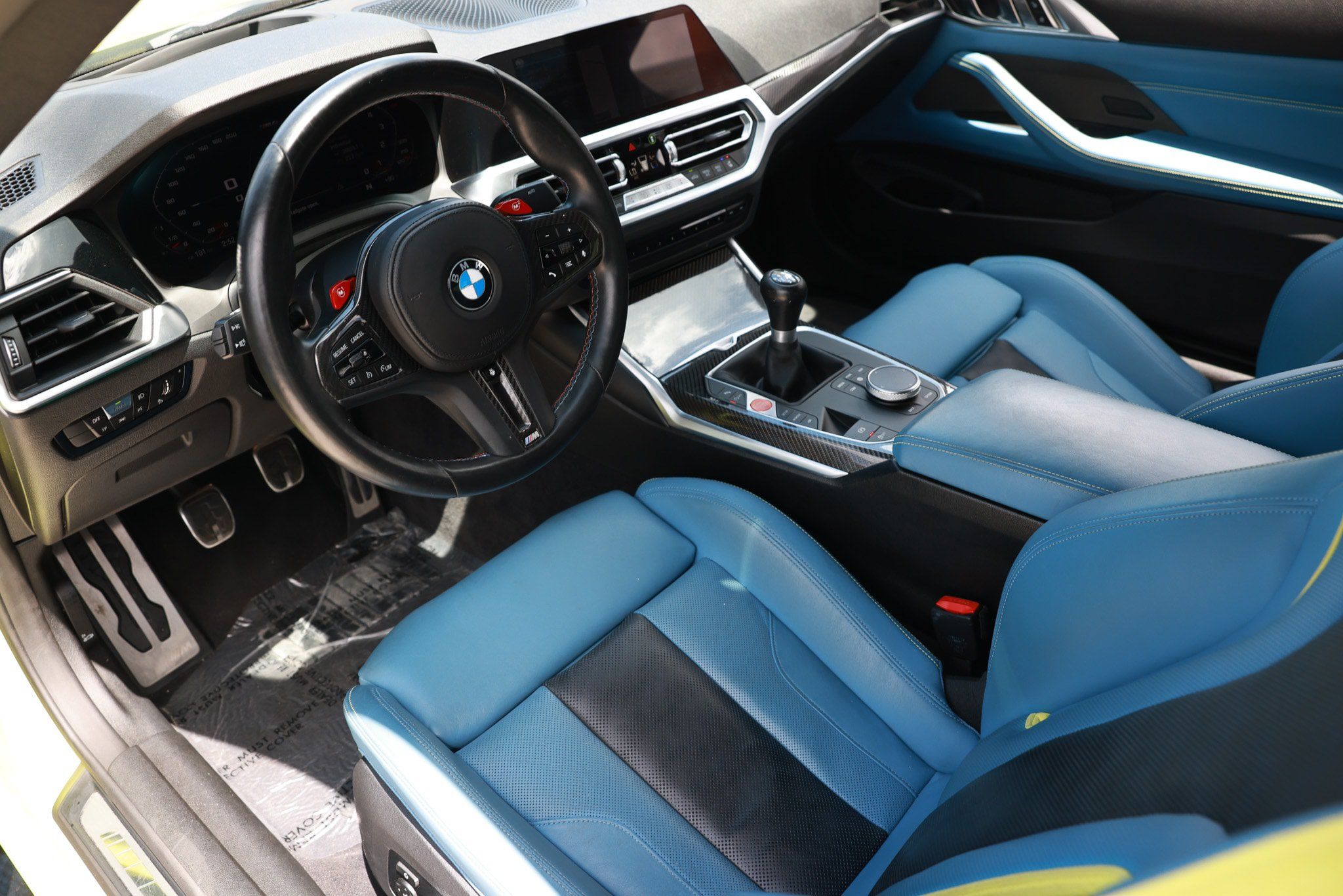 Used 2021 BMW M4 Coupe w/ Executive Package RWD image 6