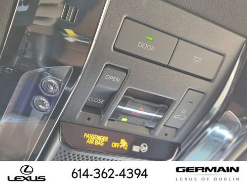 Certified 2025 Lexus GX 550 w/ Accessory Package (2T) image 33