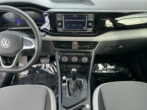 Used 2023 Volkswagen Taos S image 11