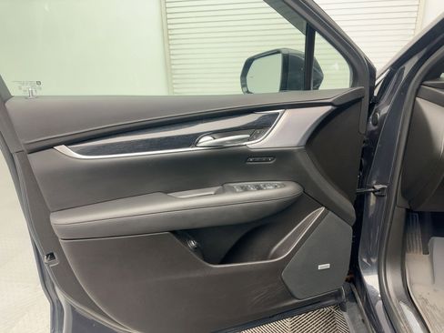 Used 2023 Cadillac XT5 Premium Luxury image 21