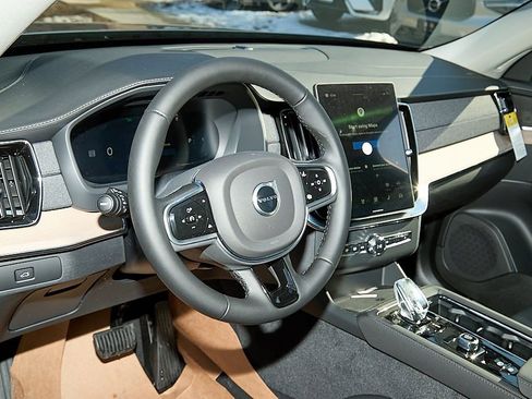 New 2026 Volvo XC90 B5 Plus w/ Protection Package image 13