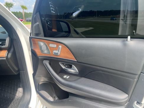 Used 2021 Mercedes-Benz GLE 350 image 15